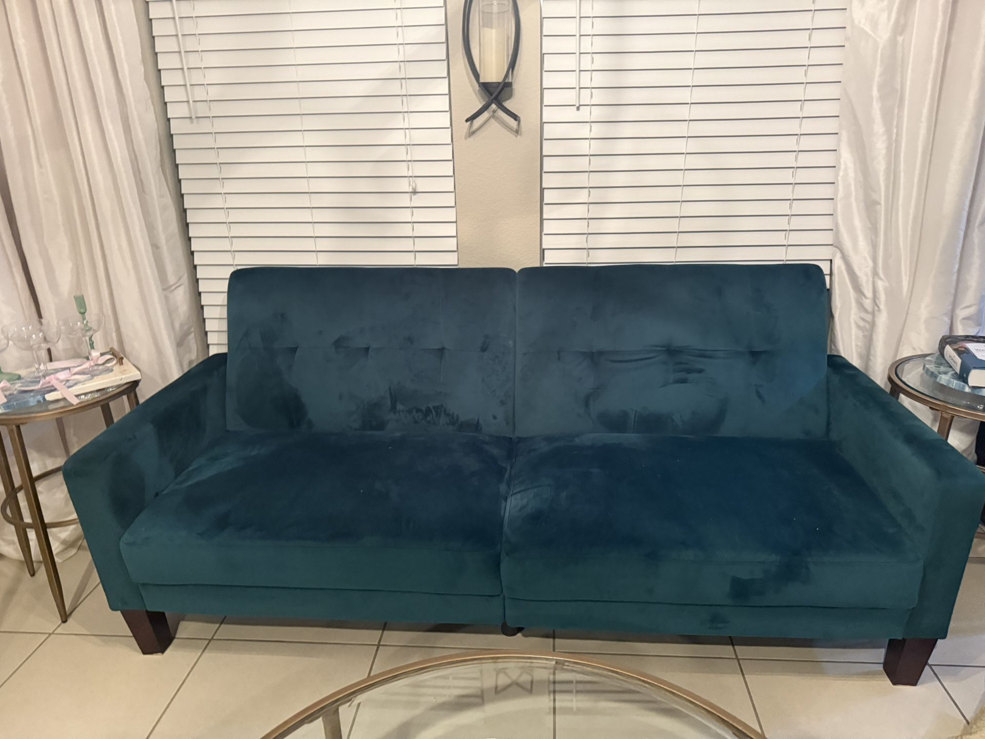 Couch Lay flat Into Bed