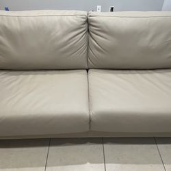 El Dorado Alpha Queen Leather sleeper
