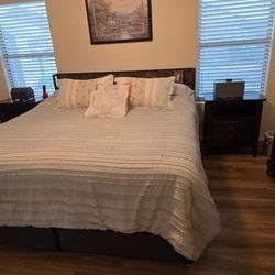 King size bedroom set