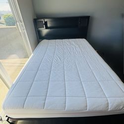 Full Size Bed With Foam Mattress - Excellent Condition!
