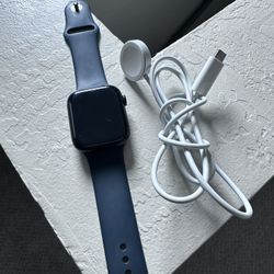 Apple Watch Series 8 45mm 