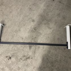 Pull Up Bar