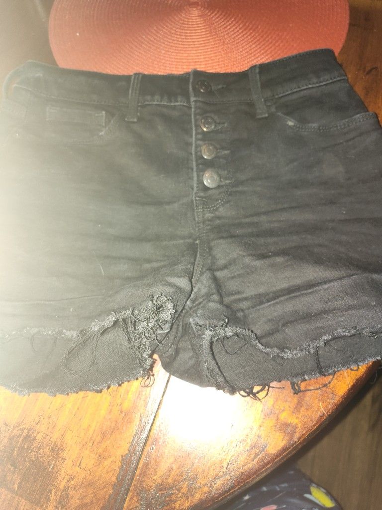 Old Navy Women Black Jean Shorts
