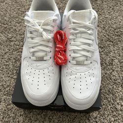 Supreme Air Force 1 ( Size 10.5 ) 