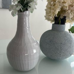 Beautiful Decor Vases & Plants with Tag - New!!!