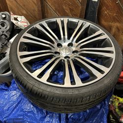 Chrysler 300S 20” Wheels