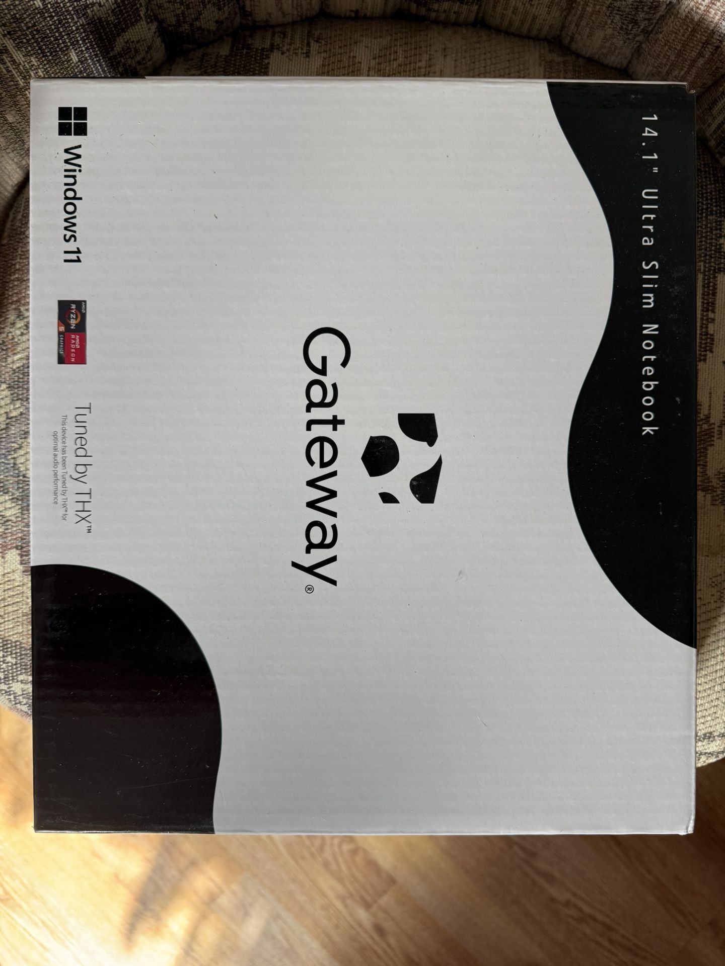 Brand new Gateway 14.1 Notebook.
