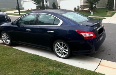 2010 Nissan Maxima