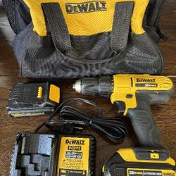 Dewalt Drill Set 