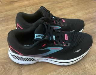 Brooks Adrenaline 23 GTS Women’s Sneakers.  Size 8.5