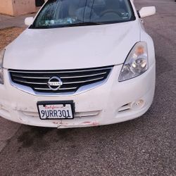2010 Nissan Altima 