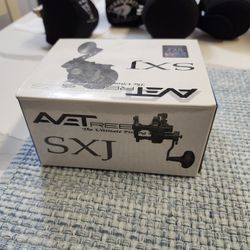 Avet Sxj 5.3.1 Purple 175.00