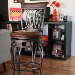 Hillsdale Montello Swivel Counter Stools – Set of 2 (26.5”-27” Seat Height)