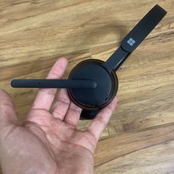 Microsoft Modern wireless Teams headset 