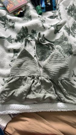 Garage green halter top size M