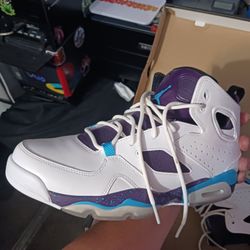 Jordan's Size 11 Men Like New Condition $96