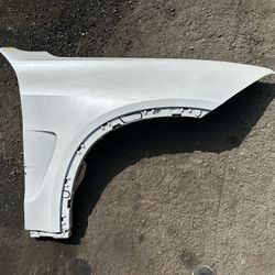 2014-2018 BMW X5 Fender Passenger Side Right OEM