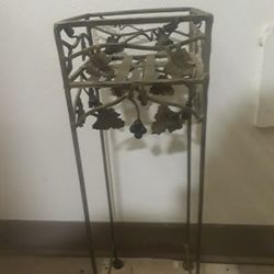 Metal Plant Stand