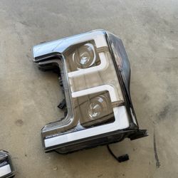 2020 Ford F-550 Super Duty XL6.7L Headlight Led 
