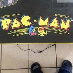 Has a screen protector has all games  good to to play with
