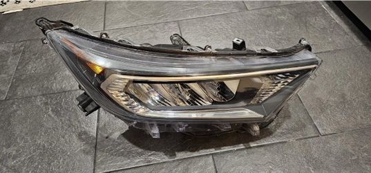 2019 2020 2021 Toyota Rav-4 RAV4 Full LED passenger side Headlight  81110-0R142