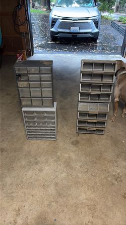 Storage bins