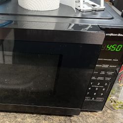 Hamilton Beach 0.9 Cu ft Microwave Available Mid September