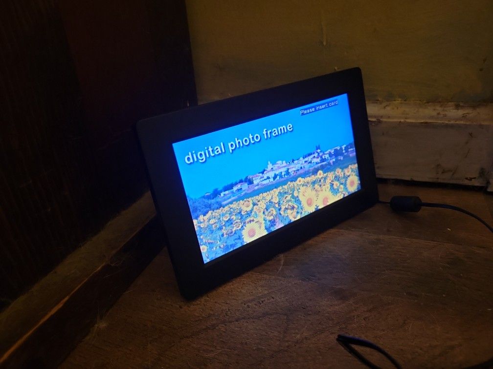 Digital Photo Frame