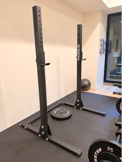 SML-1 ROGUE 70" MONSTER LITE SQUAT STAND