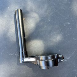 Professional Cinema Camera EVF Mount / Extension Bracket (L-Shape)