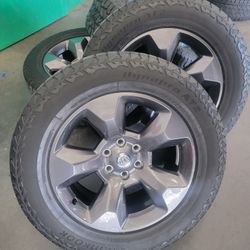 2023 Gray 20 Inch Dodge Ram Rims With Hankook Tires. Rims Perfect Tires 60% Balanced And TPMS Included