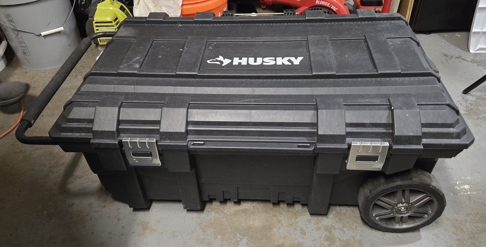 Husky Rolling Too Box 25 Gal