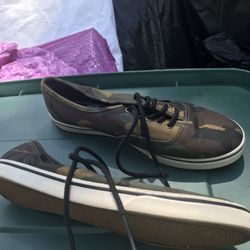 Lnew Camouflage Vans Tennis Shoes Size 1 Second Picture Very Nice Only $20 Firm