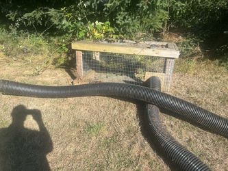 2 Outdoor cages with tunnels - Free
