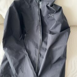 Arcteryx BETA Jacket Men's logo embroidered waterproof windproof breathable hooded casual jacket Men's