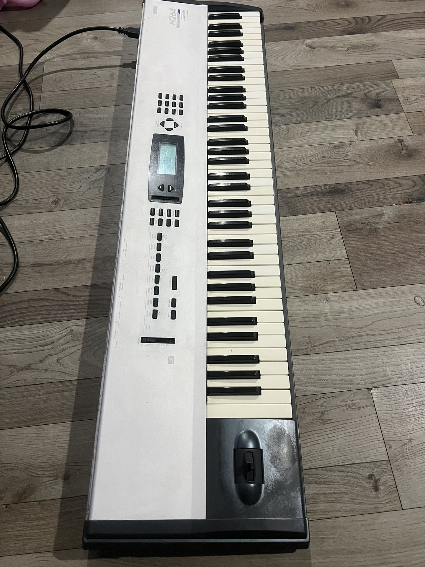 Korg N264