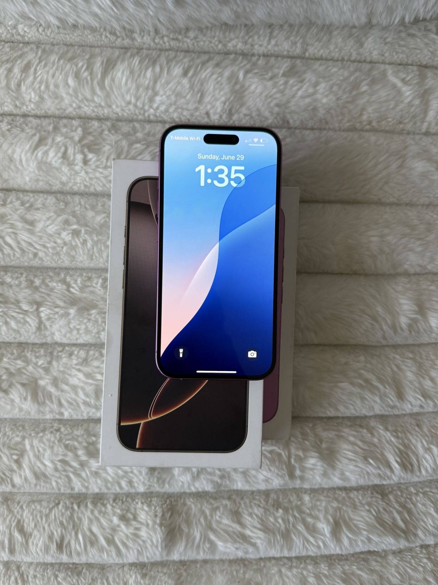 IPHONE 16