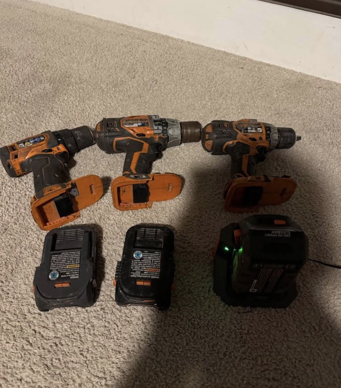 RIDGID 18V Drill/Driver Set β 3 Drills + 3 Batteries + Charger