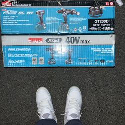 40V Max XGT Brushless Cordless 2-Pc. Combo Kit (Hammer Driver-Drill/Impact Driver) 2.5Ah