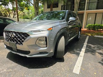 Hyundai Santa Fe SUV