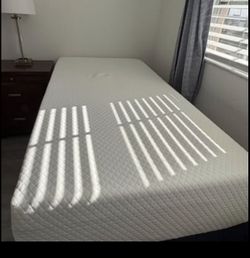 Twin Bed Frame And Mattress New