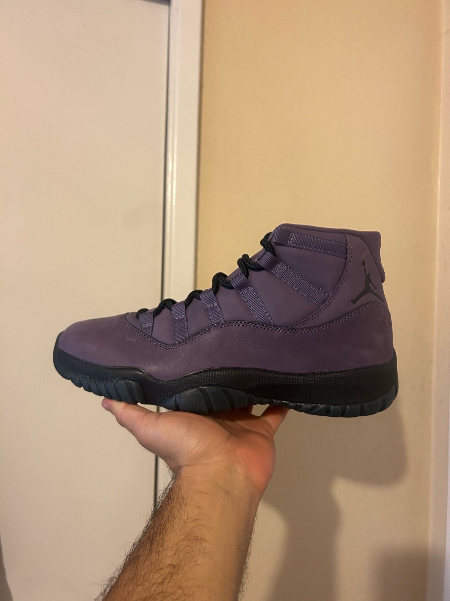 Jordan 11 “Mojave”