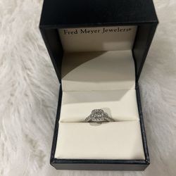 Diamond Engagement Ring Retail $3600 Selling For $800 Size 8