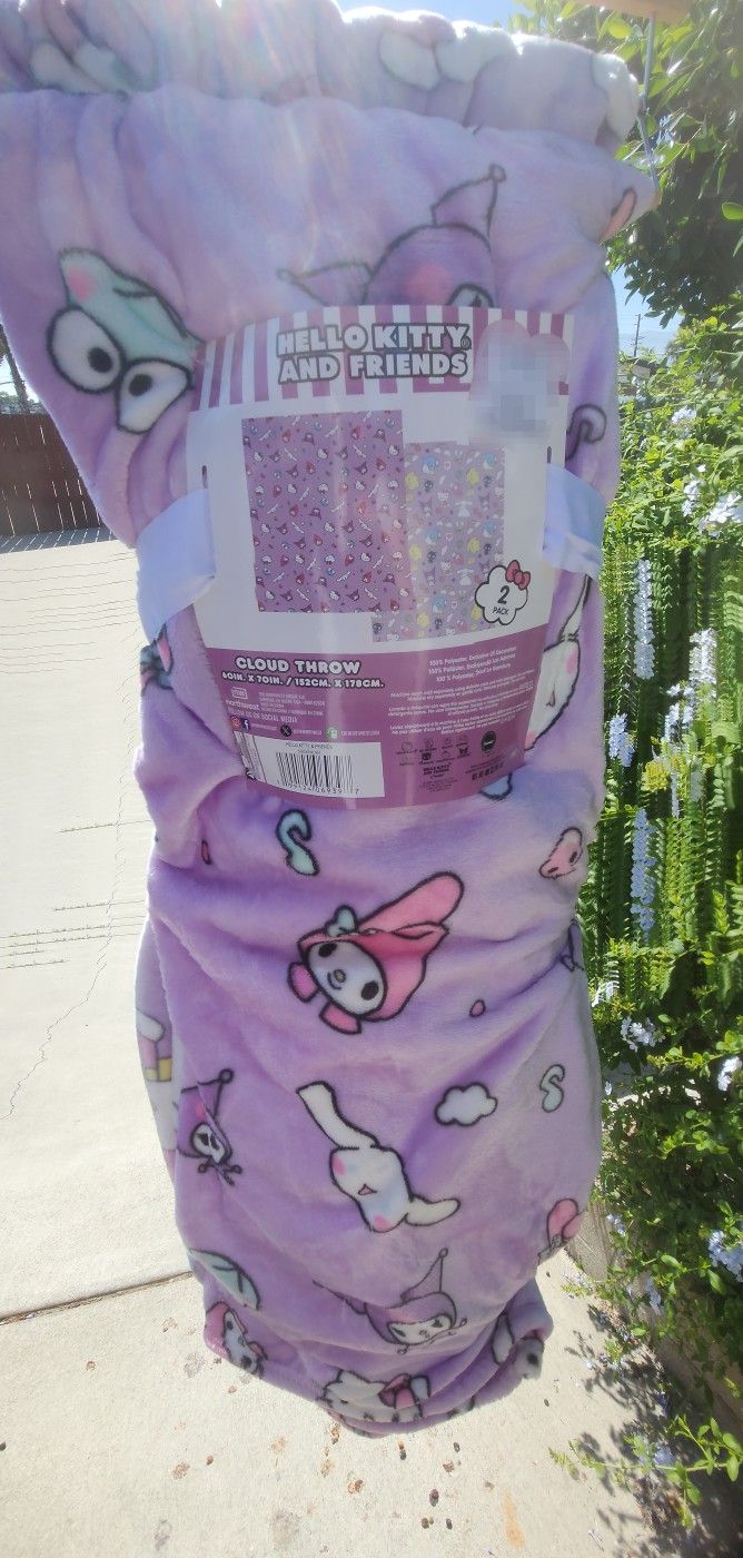 Hello Kitty And Friends 2pk Blankets