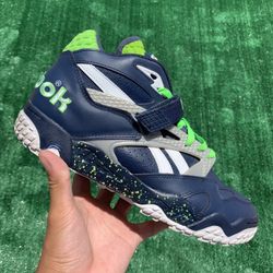 REEBOK THE PUMP PAYDIRT MID “SEAHAWKS” (Size 10, Men’s)
