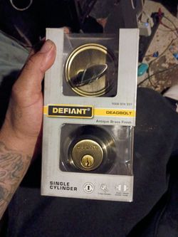 Dead bolt brand new