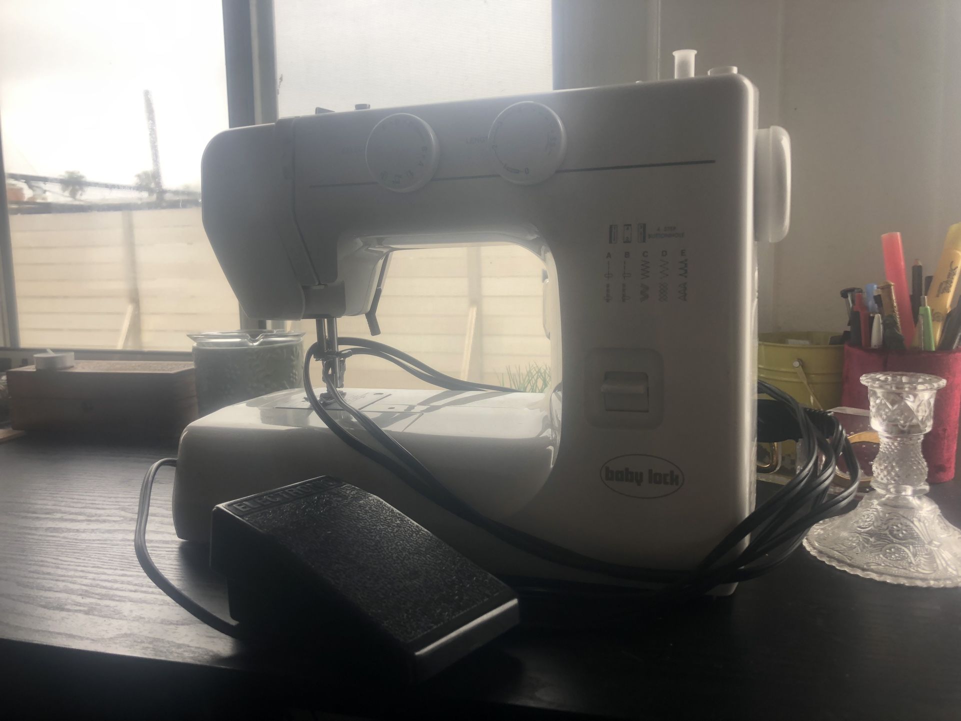 Babylock 9 Sewing Machine 