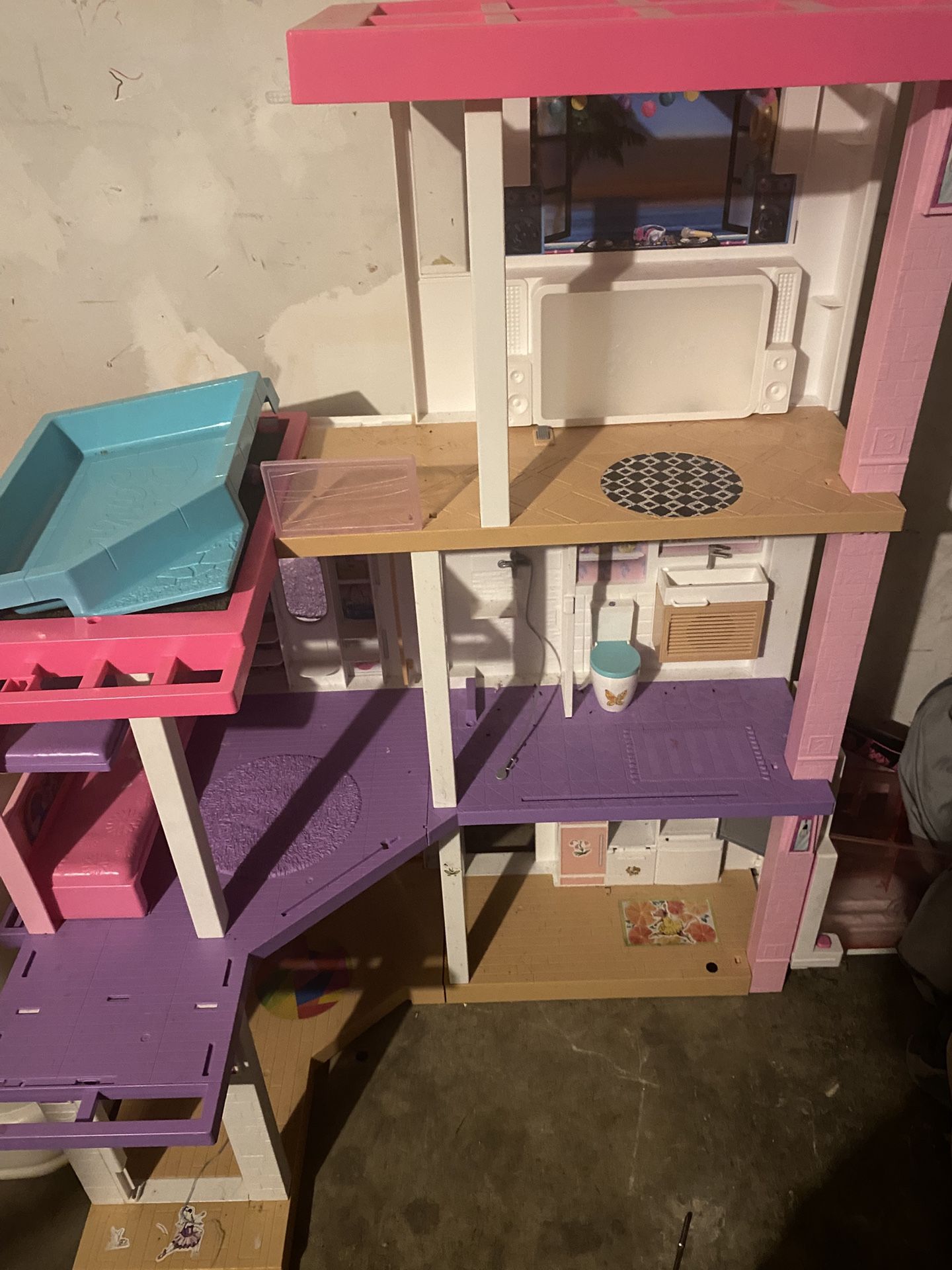 barbie dream house