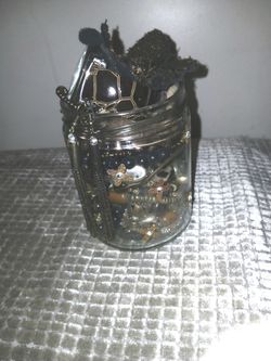 🐾Nature themed mystery jewelry jar