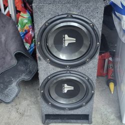 JL AUDIO 12'S in Box Almost New!!